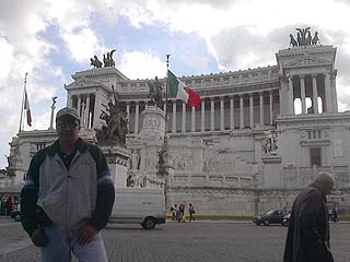 Click here to see the pics of Italy